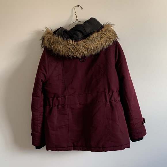 L | Maroon Bluenotes Winter Coat - Picture 2 of 6